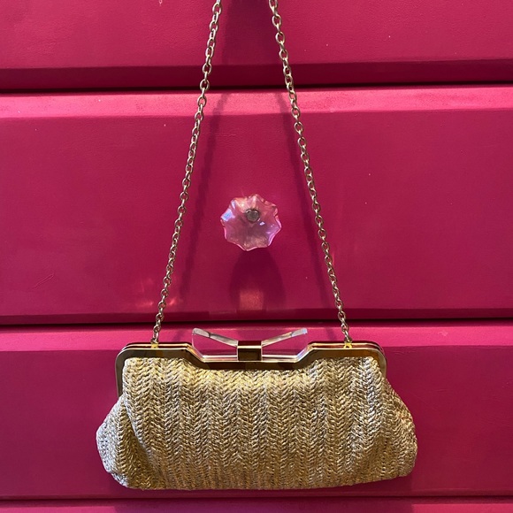 Vintage Gold Woven Purse!! - Picture 2 of 3
